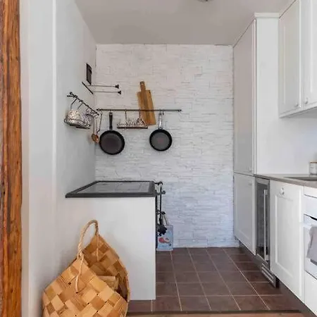 Sepa House With Private Garden * بارنو